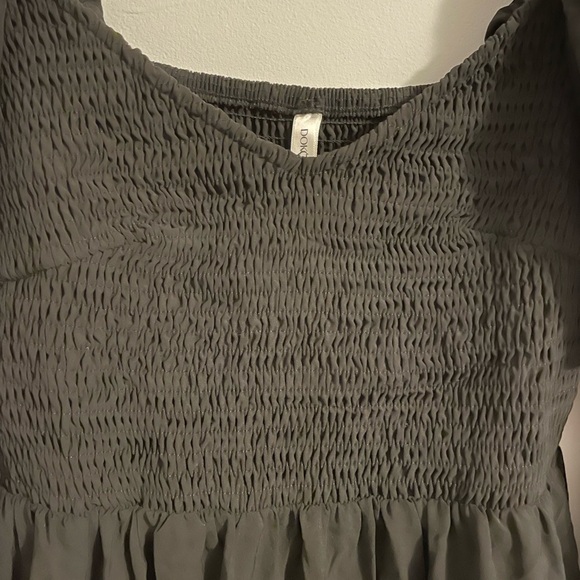 Dokotoo NWT Womens Smocked Black Dress Small Ruffle Off Shoulder Milkmaid - Picture 4 of 12